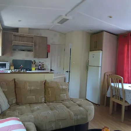 045 Mobil-home Gamme Confort A La Ferme 4 Etoiles